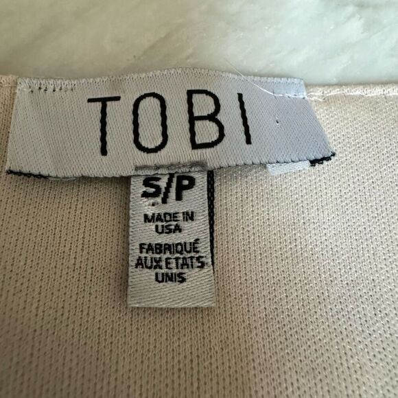 Tobi MAKE YOU MINE PLUNGING floral ROMPER kimono sleeves size S - Picture 2 of 6